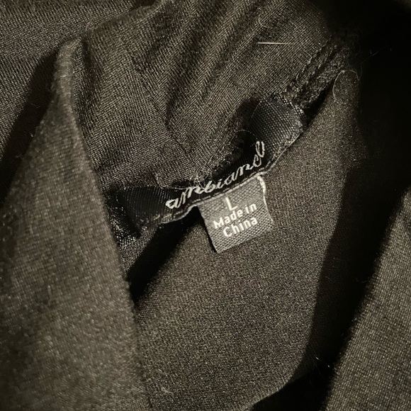 Crop cross cross top - Picture 2 of 2